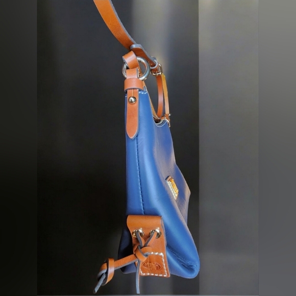 Dooney & Bourke Blue Leather Penrose Hobo Crossbody Bag NWOT - Picture 4 of 13